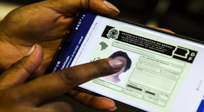 Governo oferecerá cursos gratuitos para obtenção de CNH Governo oferecerá cursos gratuitos para obtenção de CNH