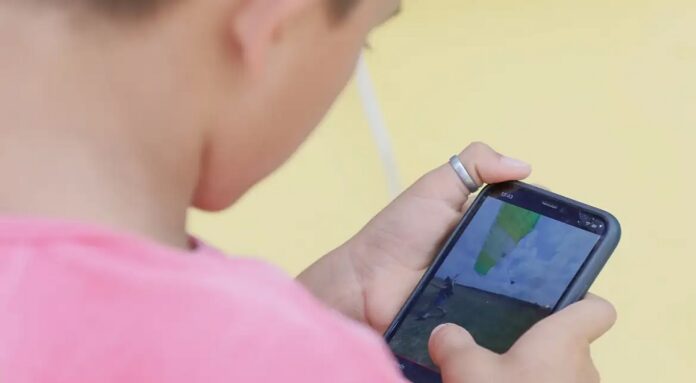 Guia auxilia adolescentes a fazerem uso seguro da internet