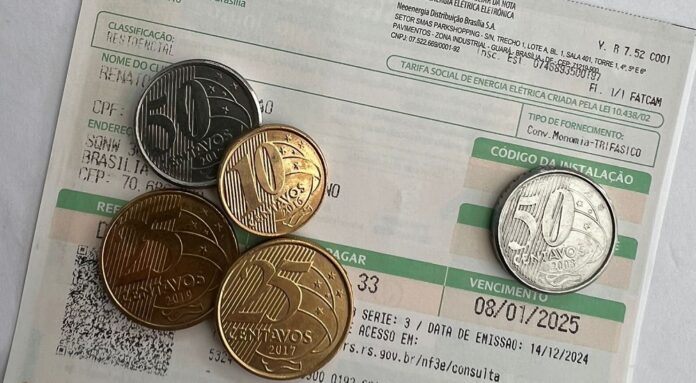 Mais de 154 mil famílias brasilienses têm direito à Tarifa Social, mas ainda não se inscreveram Mais de 154 mil famílias brasilienses têm direito à Tarifa Social, mas ainda não se inscreveram