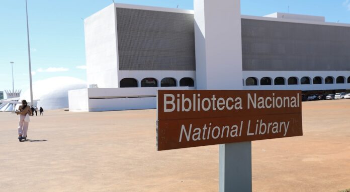 Aulão gratuito na Biblioteca Nacional prepara candidatos para o vestibular tradicional da UnB