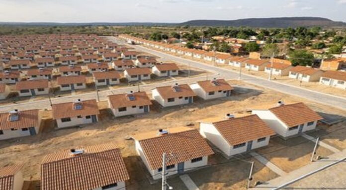 Modelo de locação social visa reduzir problema habitacional no país