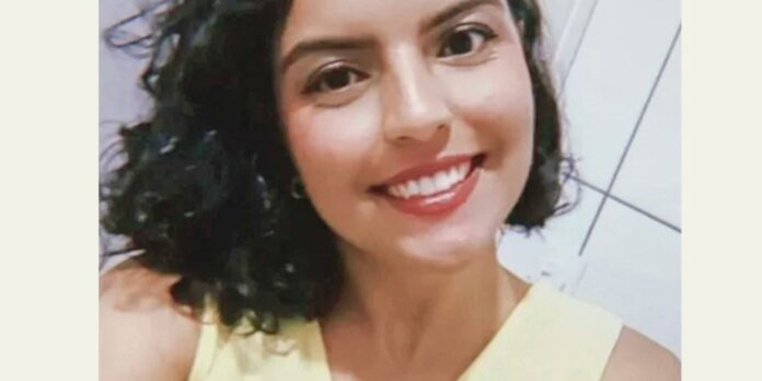A brutal morte da cabo Maria de Lourdes, encontrada carbonizada no Setor Militar Urbano, expõe a violência extrema que tirou a vida da jovem militar. O caso, tratado como feminicídio, chocou colegas, familiares e toda a corporação.