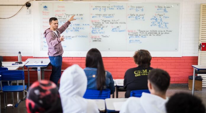 Educação de Jovens e Adultos abrirá inscrições em janeiro