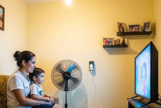 Fevereiro mantém bandeira verde, e distribuidora orienta consumidores a economizar energia no Carnaval