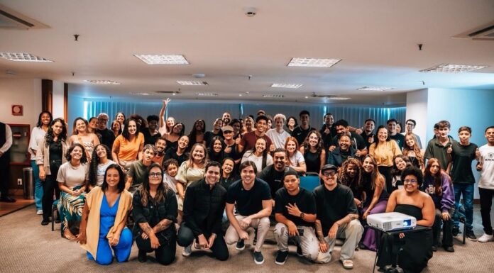 Oficinas gratuitas ajudam jovens a ingressar no mercado de trabalho