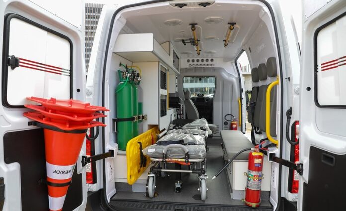 Rede de ambulâncias da Saúde soma 289 veículos e registra queda de trotes