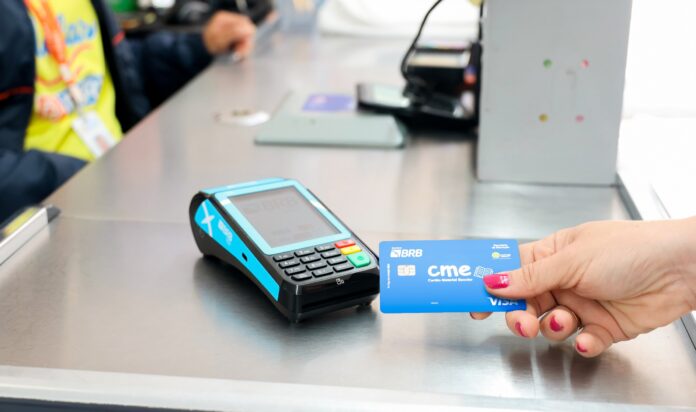 Novo lote do Cartão Material Escolar beneficia mais de 6 mil alunos