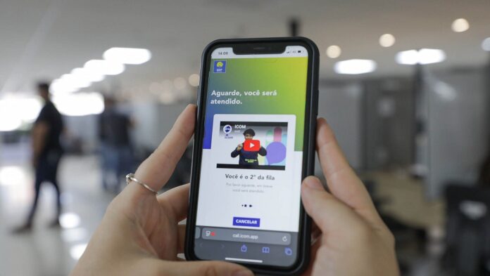 Aplicativo do GDF terá atendimento em Libras para eleitores surdos do DF