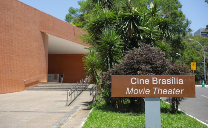 Última semana de abril traz romances dos anos 1990 e 2000 no Cine Brasília