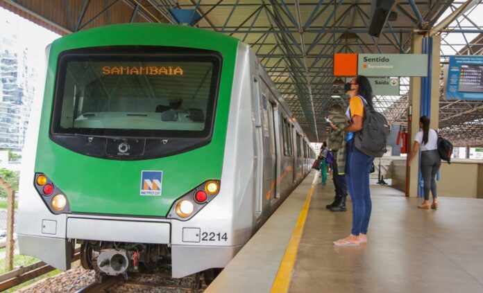 Metrô-DF abre chamamento público para quiosques nas estações