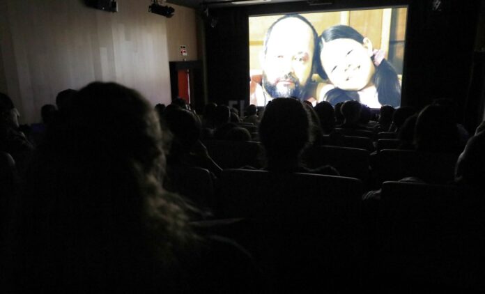 Frentistas e rodoviários passam a ter direito a meia-entrada em eventos culturais no DF