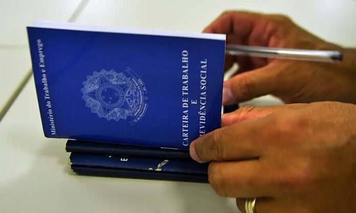 Brasil fecha o mês de junho com saldo positivo de 145.161 empregos