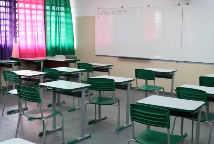 CNE define regras para garantir 200 dias letivos do calendário escolar
