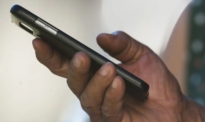 Canais aceitam denúncias de tráfico de pessoas no DF