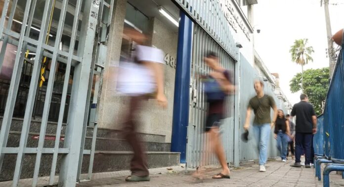 Entenda a dispensa de entrevista para inscrição no Cadastro Único