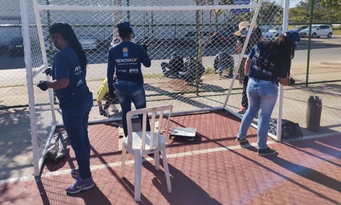 Programa abre 1,5 mil vagas com cota inédita para mães atípicas