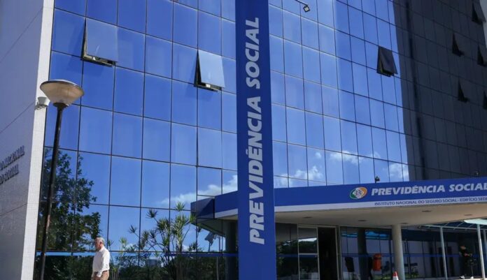 INSS libera consignado sem biometria facial para aposentados