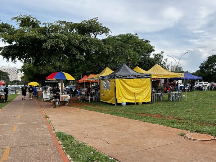 Corrida no Autódromo Internacional de Brasília oferece vagas para ambulantes
