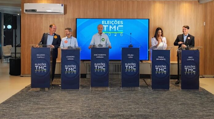 Debates na TV viraram circo. Rivais se uniram para massacrar Celina Leão, líder das pesquisas. Ela fez bem em faltar: tem as ruas e o governo para mostrar. Esses encontros não servem mais para o eleitor.