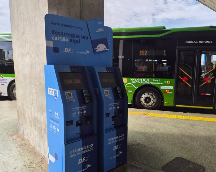 Totem de autoatendimento faz recarga do Cartão Mobilidade