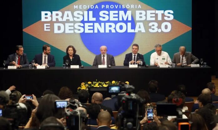 Governo lança terceira fase do Desenrola com compra de dívidas de até R$ 10 mil