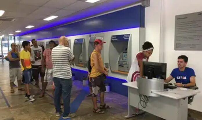 Bancos não terão atendimento presencial na segunda (12)